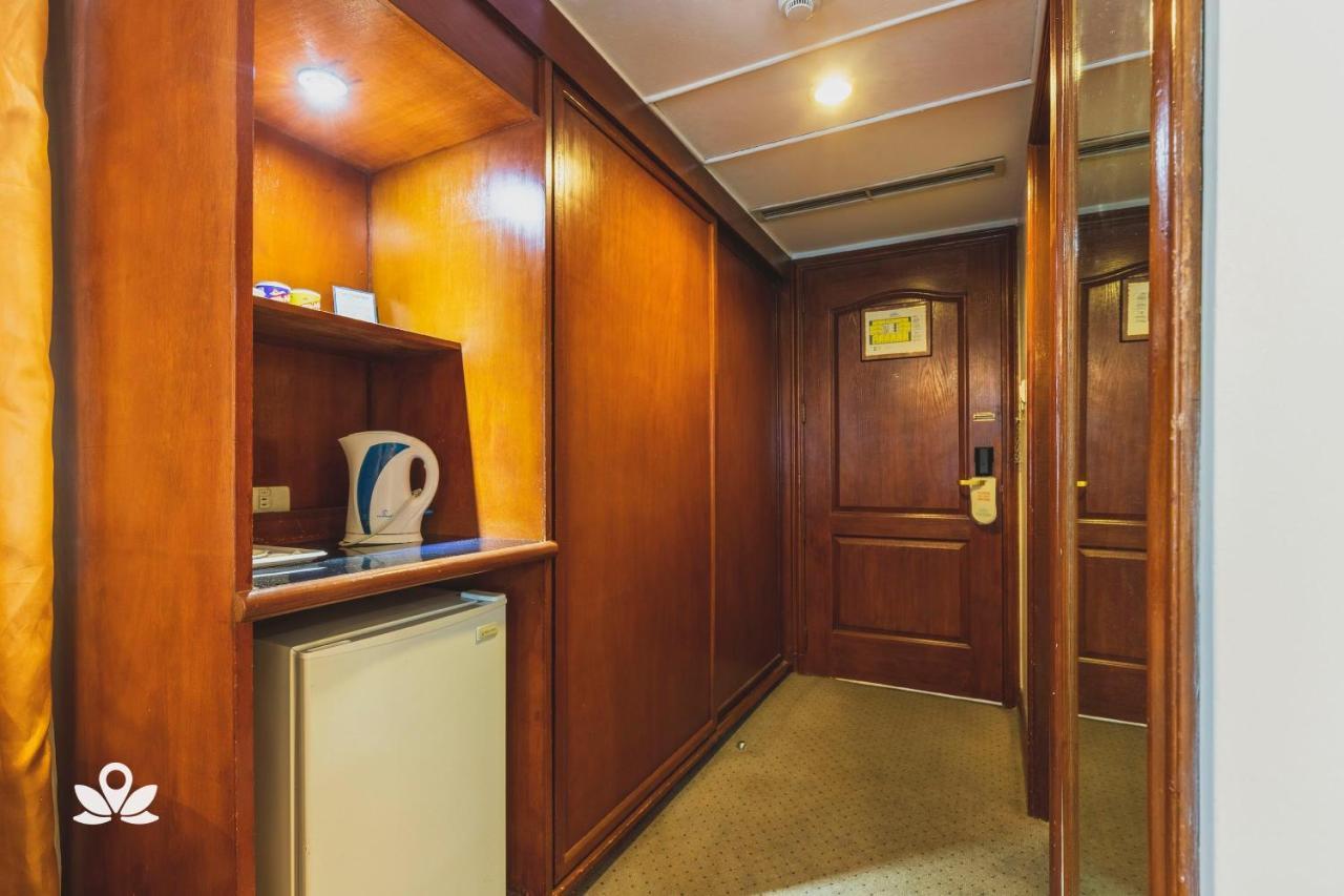 Zen Rooms Tiara Oriental Manila Makati City Dış mekan fotoğraf